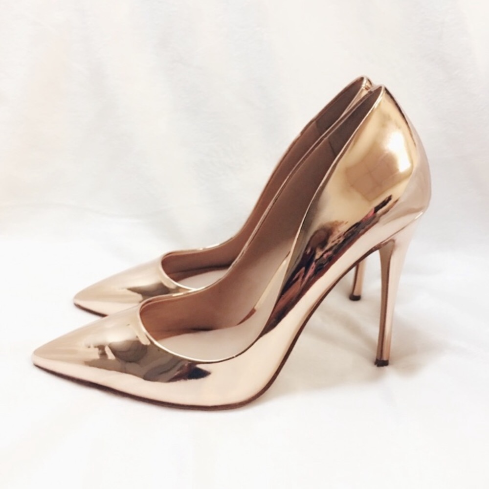 Steve Madden Rose Gold Heels!